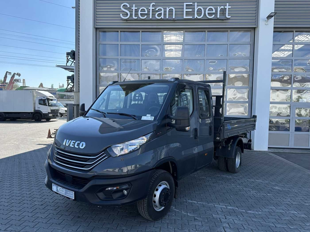 Iveco 70C18H Meiller 3-S.Kipper *R.3750mm*7Sitze*AHK* - כלי רכב מסחרי מזהיר: תמונה 1 Iveco 70C18H Meiller 3-S.Kipper *R.3750mm*7Sitze*AHK* - כלי רכב מסחרי מזהיר: תמונה 1