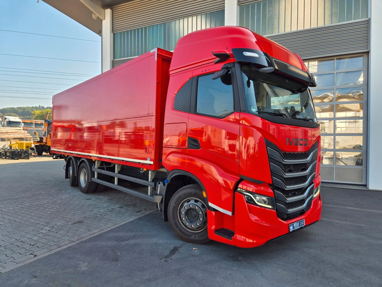 Iveco AS260S50Y/FS Schwenkwand LBW 2xAHK CAM Intarder - משאית משקאות: תמונה 2 Iveco AS260S50Y/FS Schwenkwand LBW 2xAHK CAM Intarder - משאית משקאות: תמונה 2