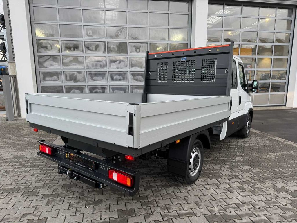 Iveco Daily 35S16 A8 Pritsche *7-Sitze*AHK*Automatik* Iveco Daily 35S16 A8 Pritsche *7-Sitze*AHK*Automatik* - כלי רכב מסחרי במיטה שטוחה: תמונה 5 Iveco Daily 35S16 A8 Pritsche *7-Sitze*AHK*Automatik* Iveco Daily 35S16 A8 Pritsche *7-Sitze*AHK*Automatik* - כלי רכב מסחרי במיטה שטוחה: תמונה 5