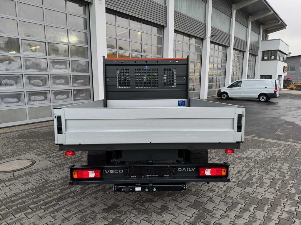 Iveco Daily 35S16 A8 Pritsche *7-Sitze*AHK*Automatik* - כלי רכב מסחרי במיטה שטוחה: תמונה 4 Iveco Daily 35S16 A8 Pritsche *7-Sitze*AHK*Automatik* - כלי רכב מסחרי במיטה שטוחה: תמונה 4