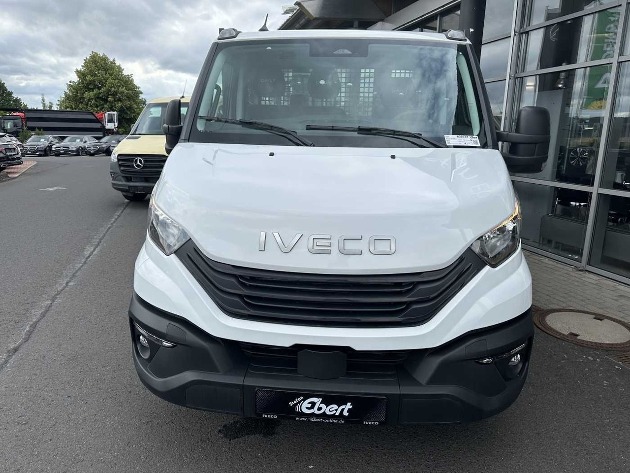 Iveco Daily 35S16 A8 Pritsche *R3.450mm*AHK* - כלי רכב מסחרי במיטה שטוחה: תמונה 2 Iveco Daily 35S16 A8 Pritsche *R3.450mm*AHK* - כלי רכב מסחרי במיטה שטוחה: תמונה 2