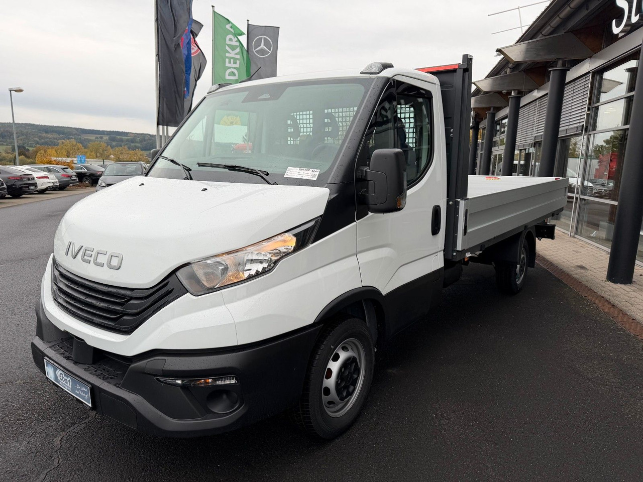 Iveco Daily 35S16 H 3.0L *R3.750mm*AHK*Klima* - כלי רכב מסחרי במיטה שטוחה: תמונה 3 Iveco Daily 35S16 H 3.0L *R3.750mm*AHK*Klima* - כלי רכב מסחרי במיטה שטוחה: תמונה 3