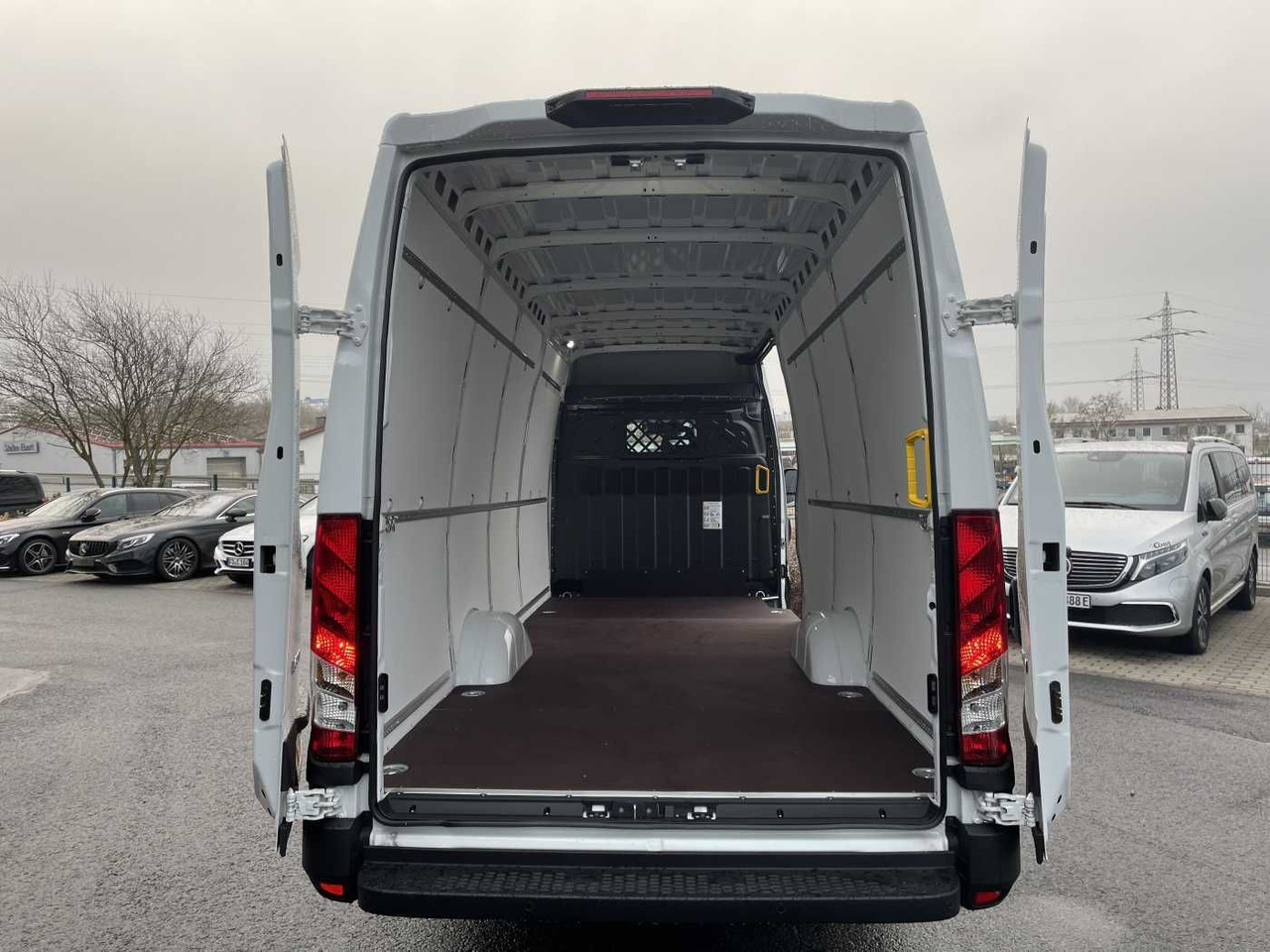 Iveco Daily 35S16V *Klima*R4.100mm* - כלי רכב מסחרי עם לוח: תמונה 5 Iveco Daily 35S16V *Klima*R4.100mm* - כלי רכב מסחרי עם לוח: תמונה 5