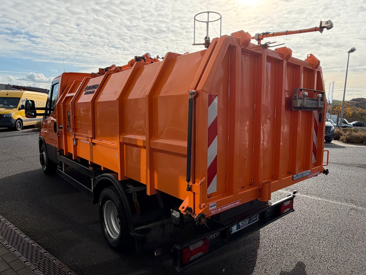 Iveco Daily 65C17 Müllwagen *Zoeller Micro HG* - משאית אשפה: תמונה 4 Iveco Daily 65C17 Müllwagen *Zoeller Micro HG* - משאית אשפה: תמונה 4
