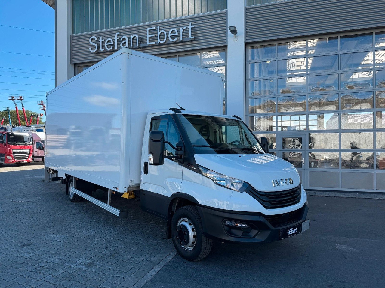 Iveco Daily 70C18 A8 *Koffer*LBW*Automatik* - כלי רכב מסחרי עם תיבה: תמונה 1 Iveco Daily 70C18 A8 *Koffer*LBW*Automatik* - כלי רכב מסחרי עם תיבה: תמונה 1