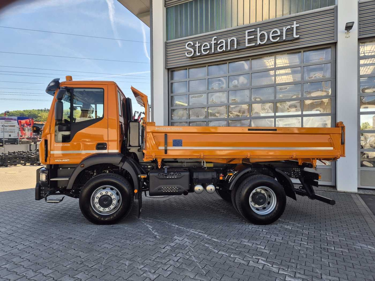Iveco Eurocargo ML150E28W 4x4 Winterdienst Vorb. 2xAHK - מזהיר: תמונה 4 Iveco Eurocargo ML150E28W 4x4 Winterdienst Vorb. 2xAHK - מזהיר: תמונה 4