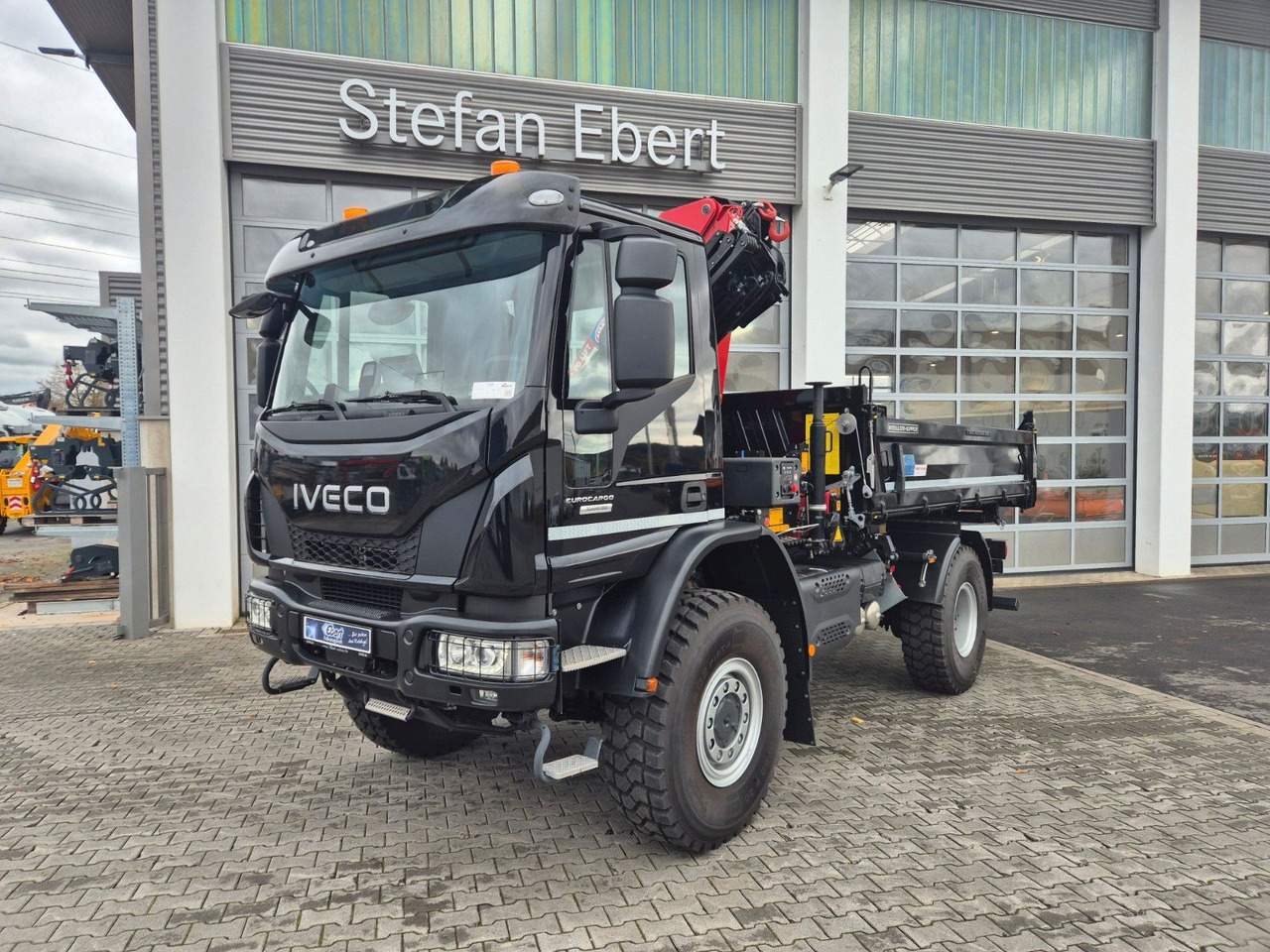 Iveco Eurocargo ML150E32WS 4x4 Kran HMF 1130K Funk AHK - מזהיר, משאית מנוף: תמונה 3 Iveco Eurocargo ML150E32WS 4x4 Kran HMF 1130K Funk AHK - מזהיר, משאית מנוף: תמונה 3