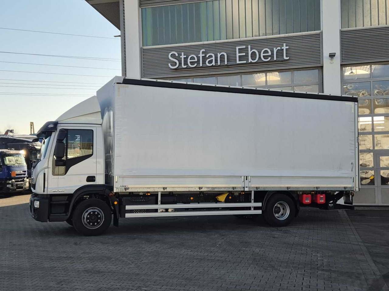 Iveco Eurocargo ML160E28/P LBW Bär Schiebeplane AHK - משאית וילונות צד: תמונה 5 Iveco Eurocargo ML160E28/P LBW Bär Schiebeplane AHK - משאית וילונות צד: תמונה 5