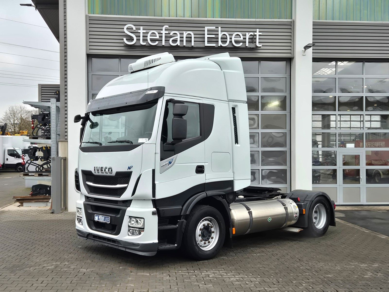 Iveco Stralis 460NP LNG Intarder 3 Stück - יחידת טרקטור: תמונה 2 Iveco Stralis 460NP LNG Intarder 3 Stück - יחידת טרקטור: תמונה 2