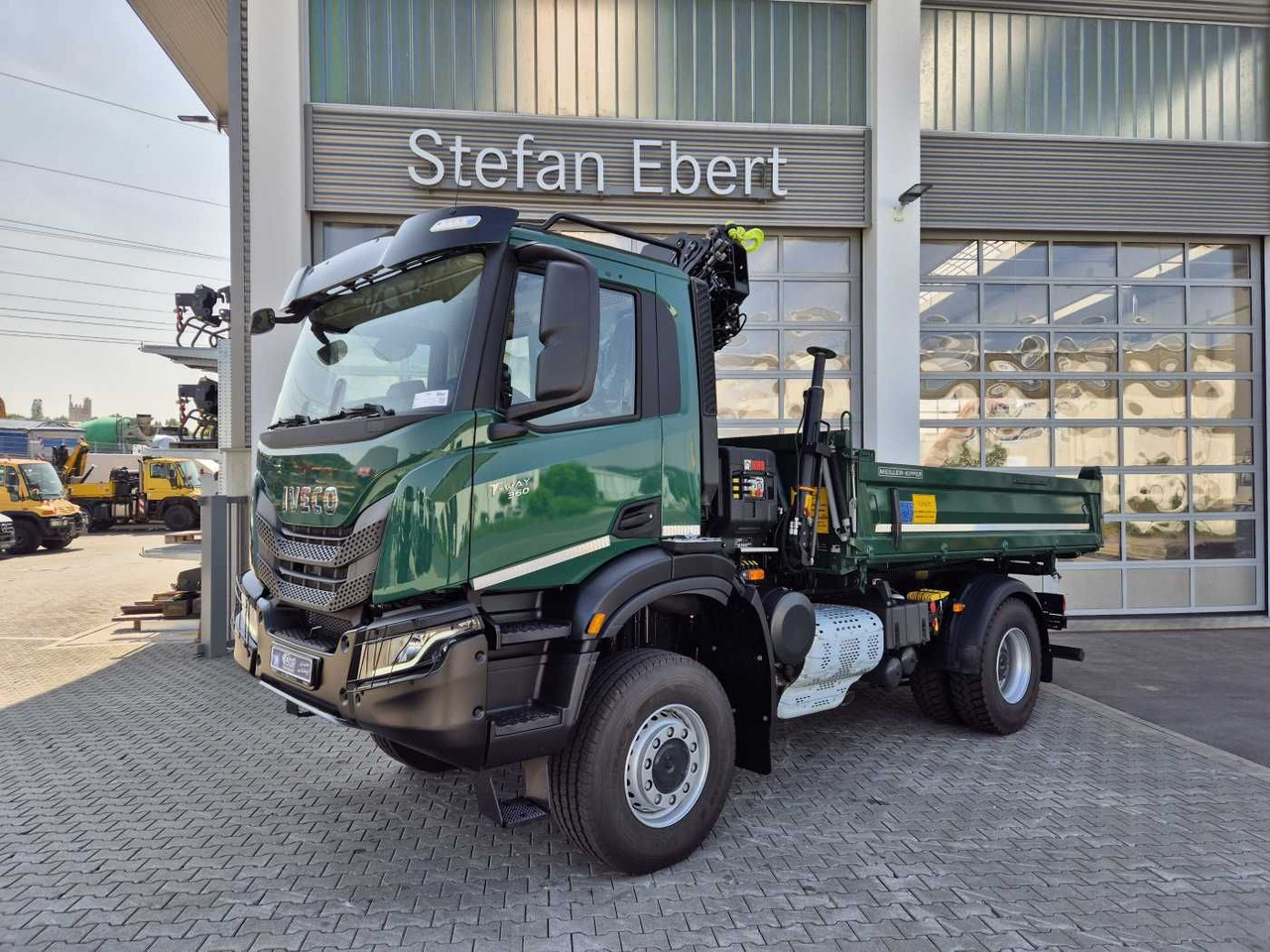 Iveco T-Way AD190T36W/P 4x4 HIAB X-HIDUO 118E-3 Funk - מזהיר, משאית מנוף: תמונה 2 Iveco T-Way AD190T36W/P 4x4 HIAB X-HIDUO 118E-3 Funk - מזהיר, משאית מנוף: תמונה 2