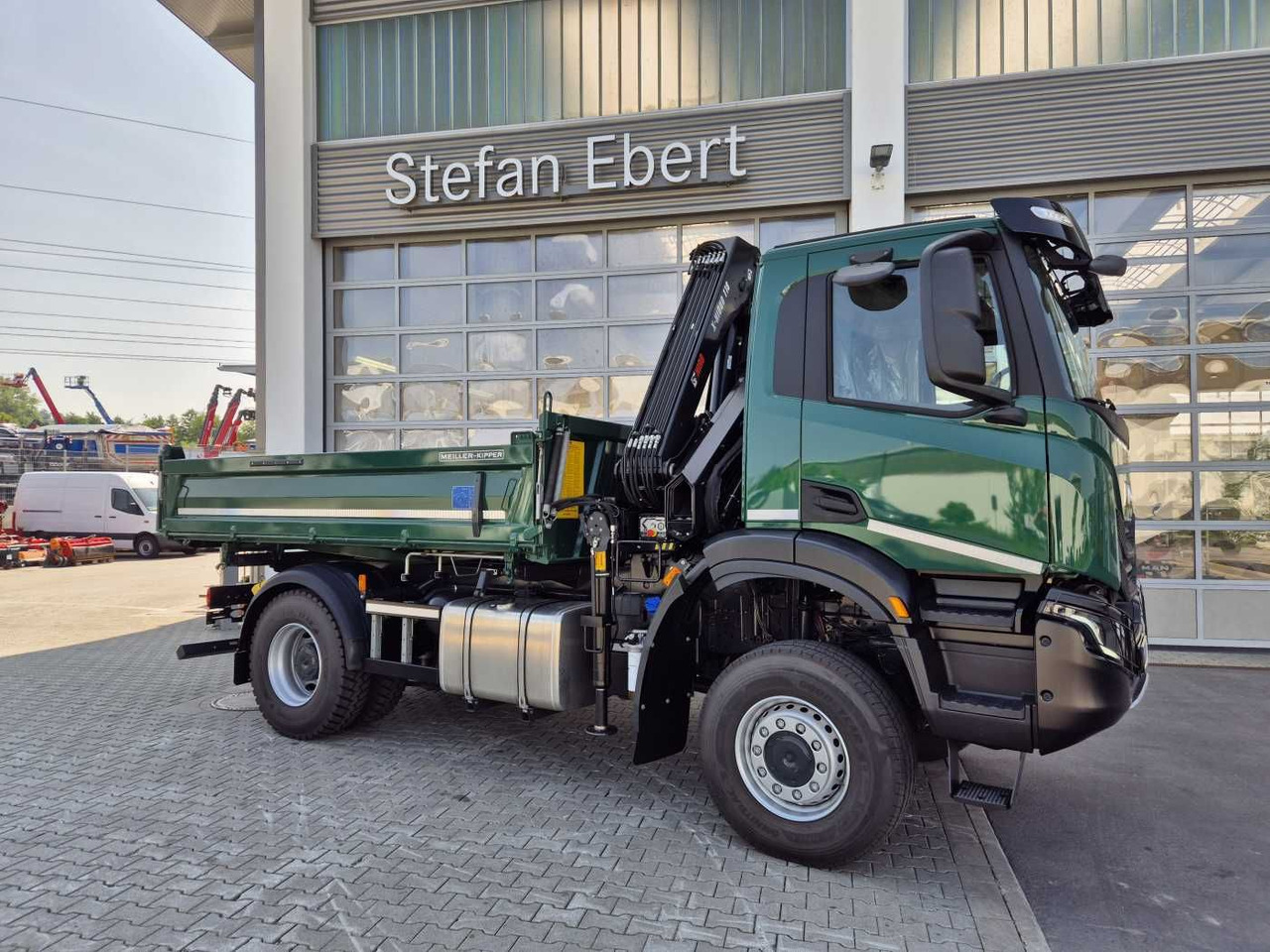 Iveco T-Way AD190T36W/P 4x4 HIAB X-HIDUO 118E-3 Funk - מזהיר, משאית מנוף: תמונה 3 Iveco T-Way AD190T36W/P 4x4 HIAB X-HIDUO 118E-3 Funk - מזהיר, משאית מנוף: תמונה 3