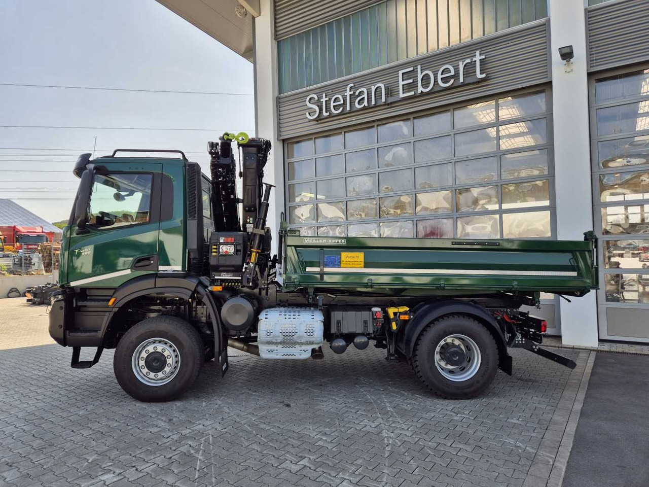 Iveco T-Way AD190T36W/P 4x4 HIAB X-HIDUO 118E-3 Funk - מזהיר, משאית מנוף: תמונה 4 Iveco T-Way AD190T36W/P 4x4 HIAB X-HIDUO 118E-3 Funk - מזהיר, משאית מנוף: תמונה 4