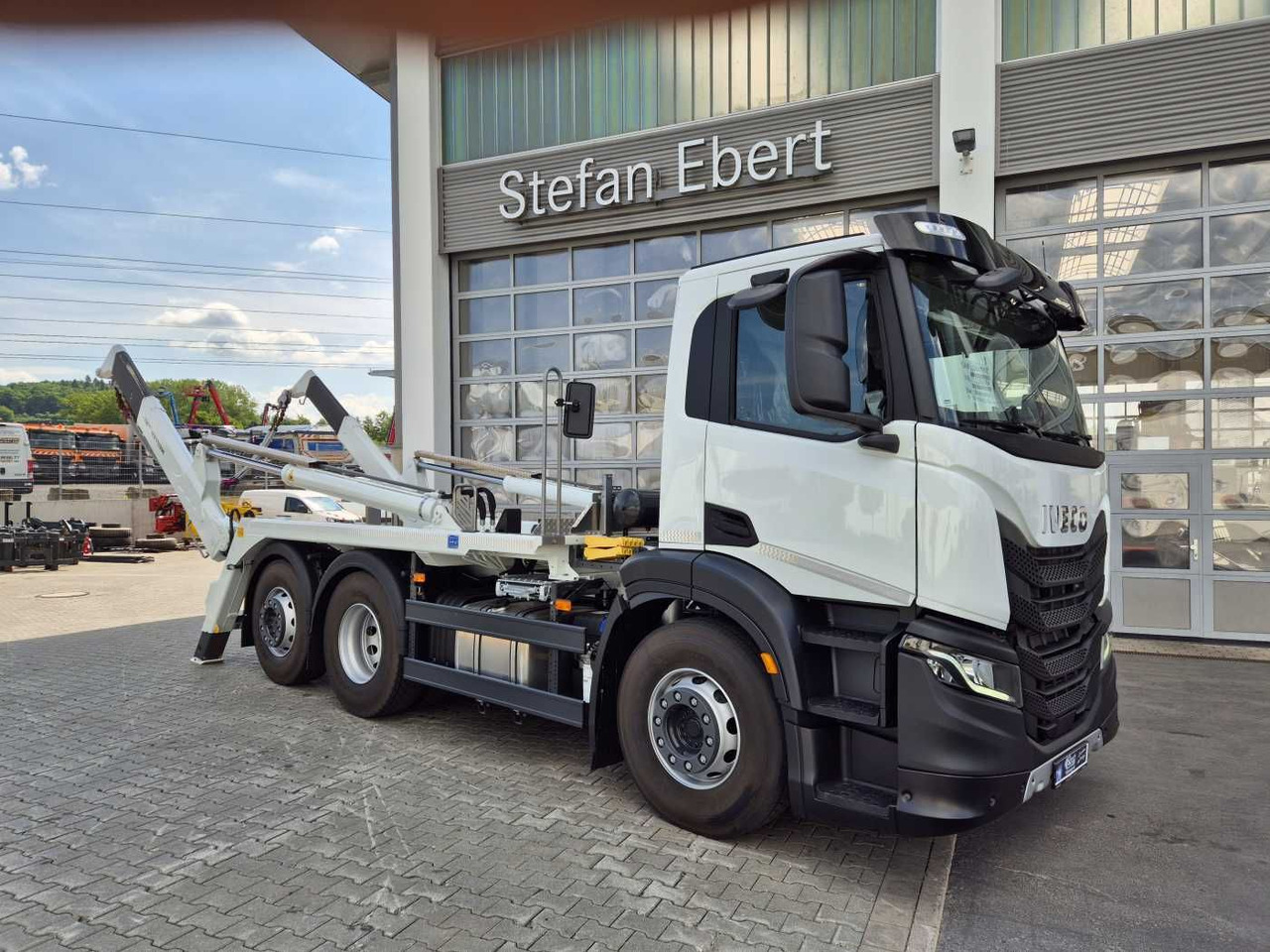 Iveco X-Way AD280X42Y/PS Meiller AK 16.T Funk Intarder - מזהיר: תמונה 5 Iveco X-Way AD280X42Y/PS Meiller AK 16.T Funk Intarder - מזהיר: תמונה 5