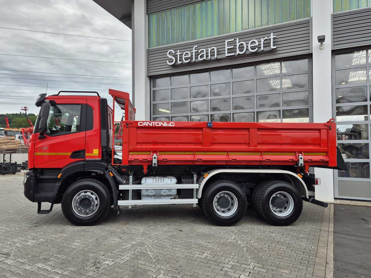 Iveco X-Way AD300X48Z HR OFF 6x4 Bordmatik Intarder - מזהיר: תמונה 4 Iveco X-Way AD300X48Z HR OFF 6x4 Bordmatik Intarder - מזהיר: תמונה 4