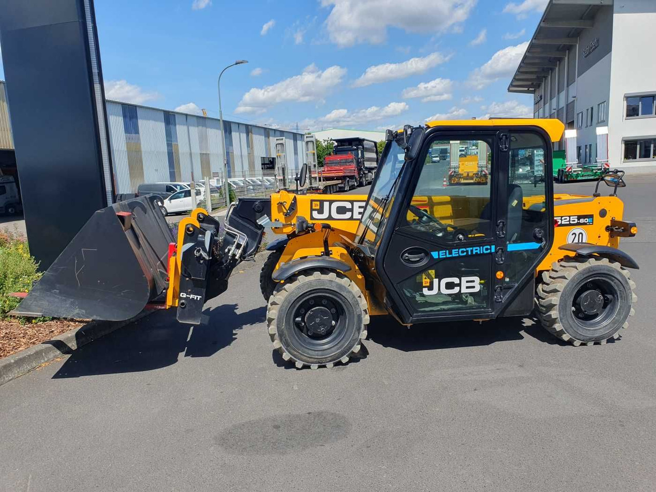 JCB 525-60E / Elektro / 2022 / nur 176h / Gabel - מפעיל טלסקופי: תמונה 2 JCB 525-60E / Elektro / 2022 / nur 176h / Gabel - מפעיל טלסקופי: תמונה 2