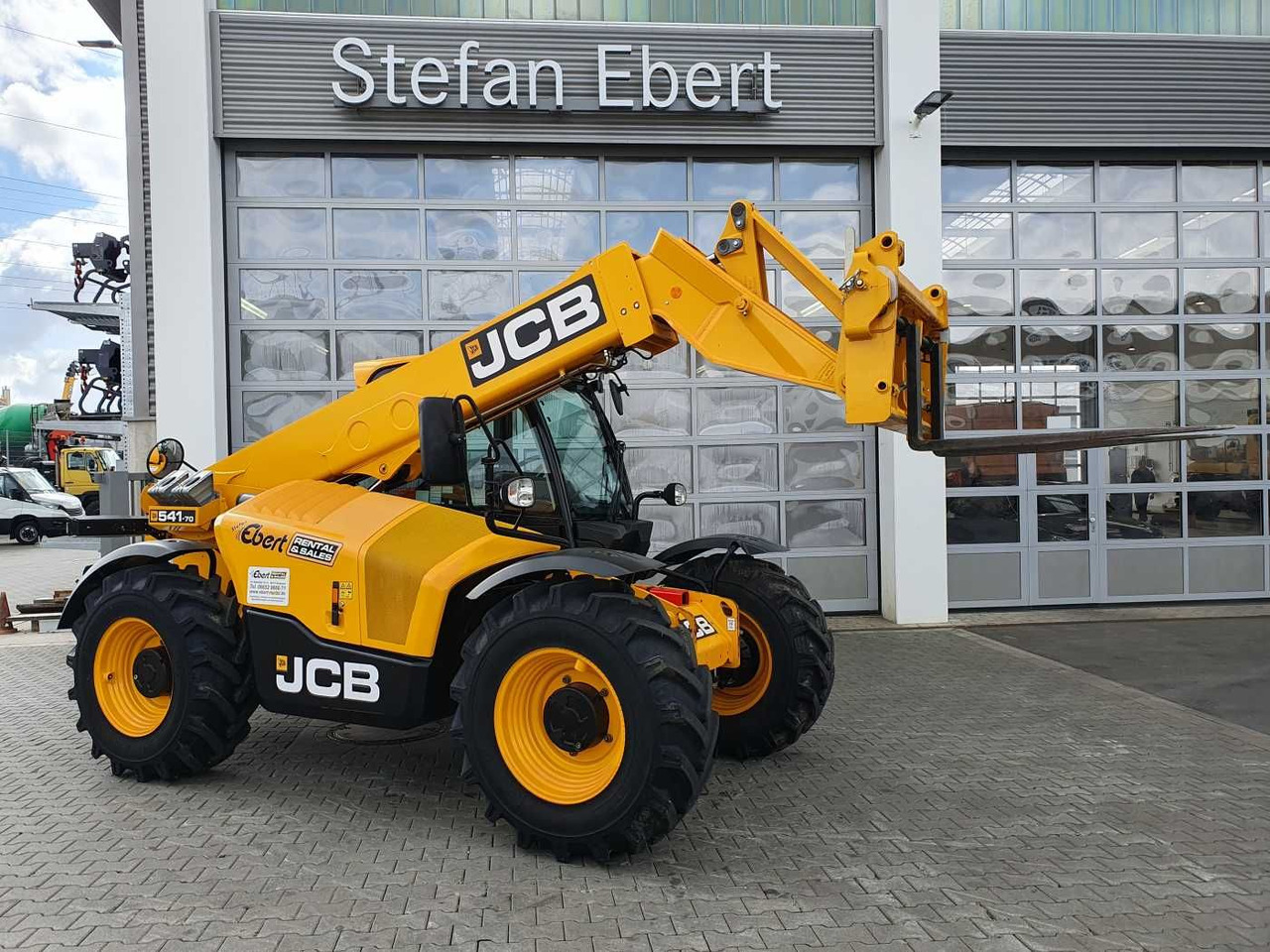 JCB 541-70 / nur 438h / 2022 / 4.100kg / 7m / 109PS - מפעיל טלסקופי: תמונה 1 JCB 541-70 / nur 438h / 2022 / 4.100kg / 7m / 109PS - מפעיל טלסקופי: תמונה 1