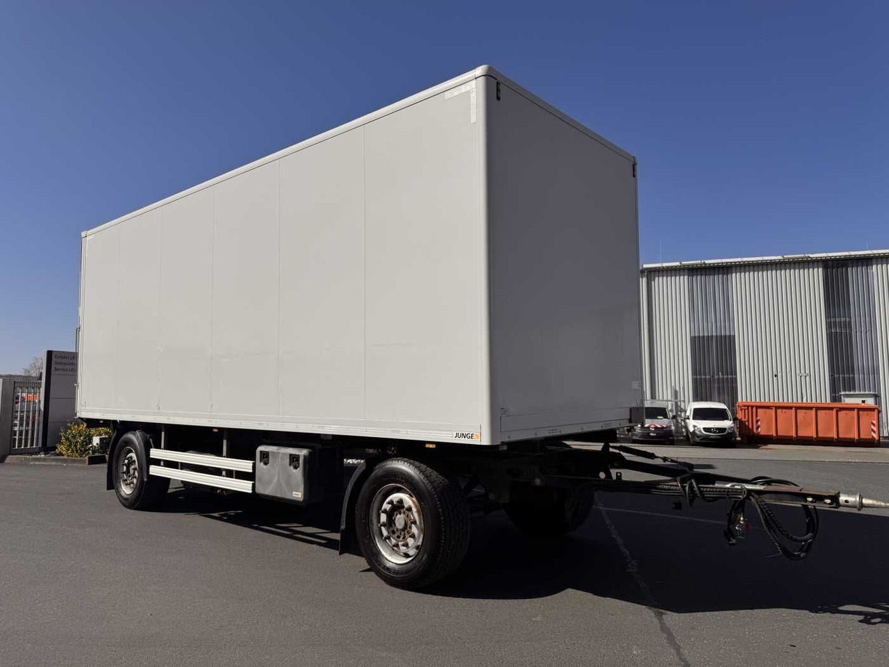 Junge AASK18P037 LBW Bär (2.000kg) - קרון נגרר בתיבה סגורה: תמונה 2 Junge AASK18P037 LBW Bär (2.000kg) - קרון נגרר בתיבה סגורה: תמונה 2