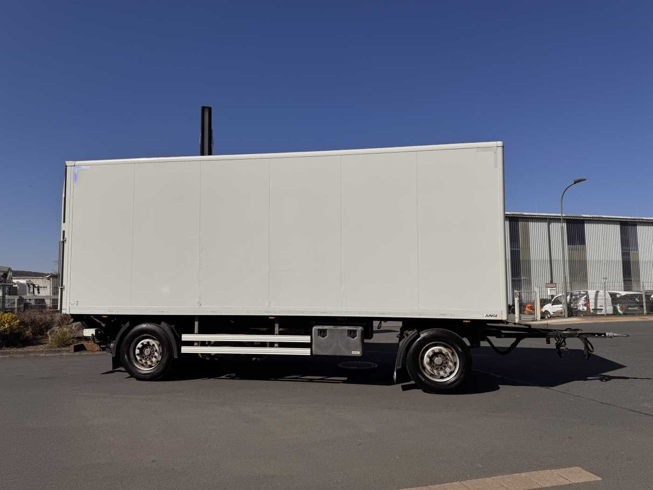 Junge AASK18P037 LBW Bär (2.000kg) - קרון נגרר בתיבה סגורה: תמונה 4 Junge AASK18P037 LBW Bär (2.000kg) - קרון נגרר בתיבה סגורה: תמונה 4