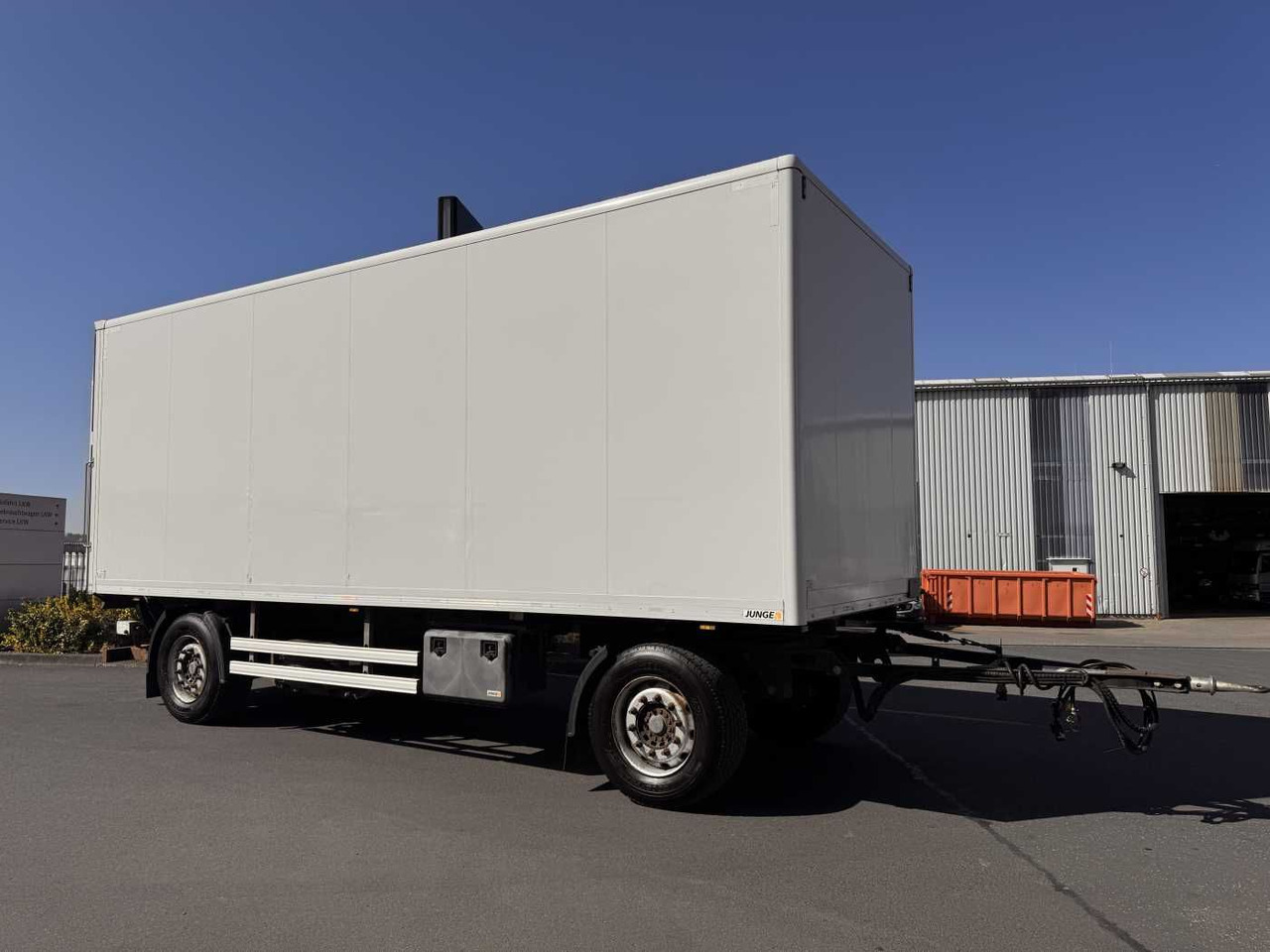 Junge AASK18P037 LBW Bär (2.000kg) - קרון נגרר בתיבה סגורה: תמונה 3 Junge AASK18P037 LBW Bär (2.000kg) - קרון נגרר בתיבה סגורה: תמונה 3