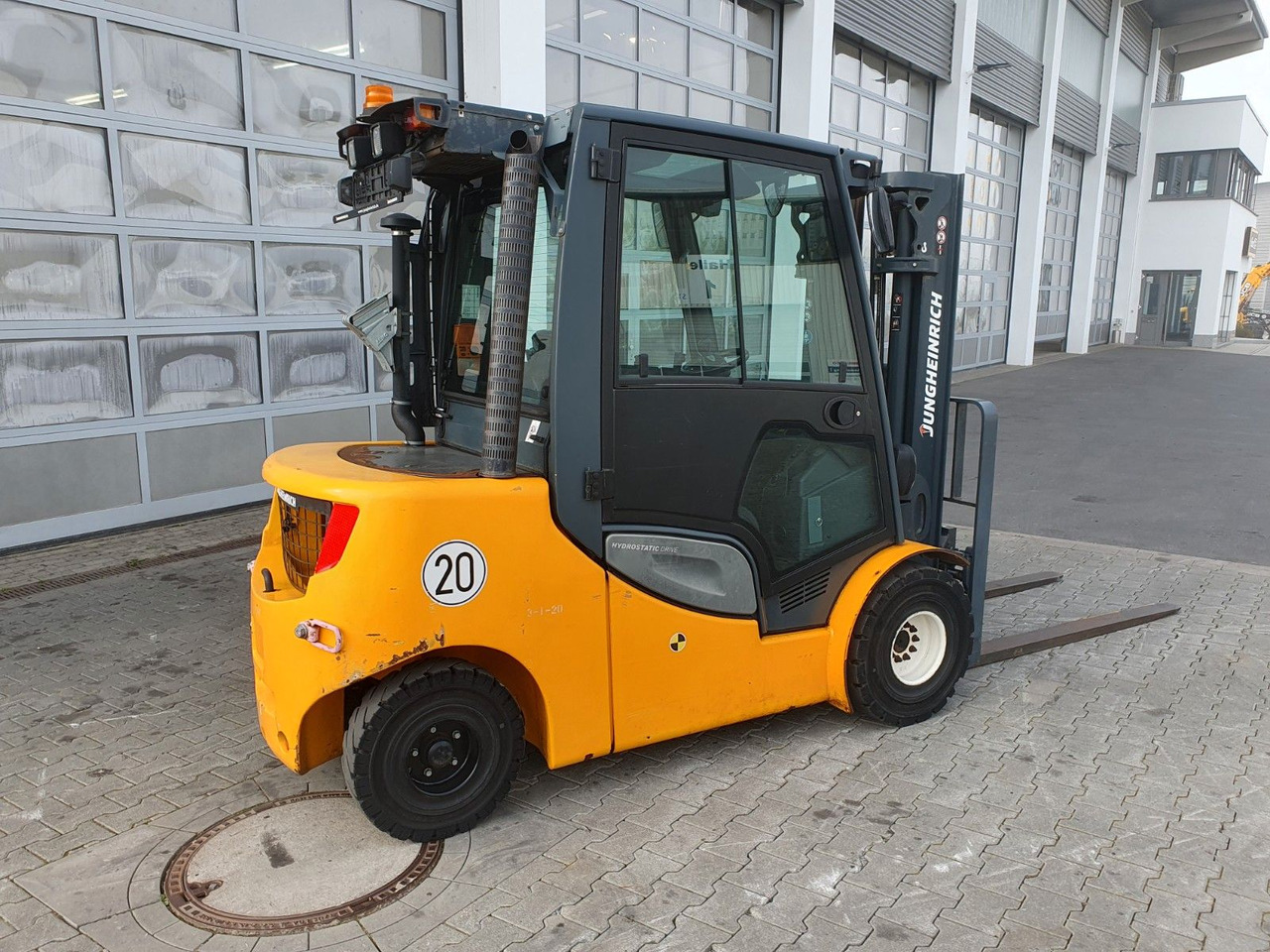 Jungheinrich DFG 435s / 4.400mm / nur 2.245h! / Klima / SS - מלגזת סולר: תמונה 4 Jungheinrich DFG 435s / 4.400mm / nur 2.245h! / Klima / SS - מלגזת סולר: תמונה 4