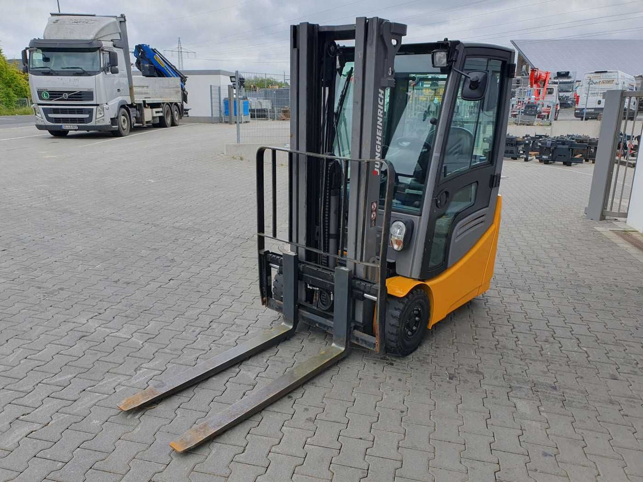 מלגזה חשמלית Jungheinrich EFG 215 / Triplex: 4.25m! / SS /  4.297h!: תמונה 7