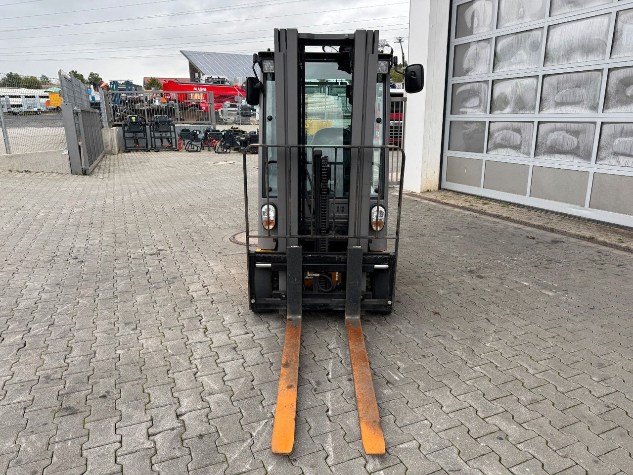 Jungheinrich EFG 215 / Triplex: 4.25m! / SS / nur 2.819h! - מלגזה חשמלית: תמונה 4 Jungheinrich EFG 215 / Triplex: 4.25m! / SS / nur 2.819h! - מלגזה חשמלית: תמונה 4