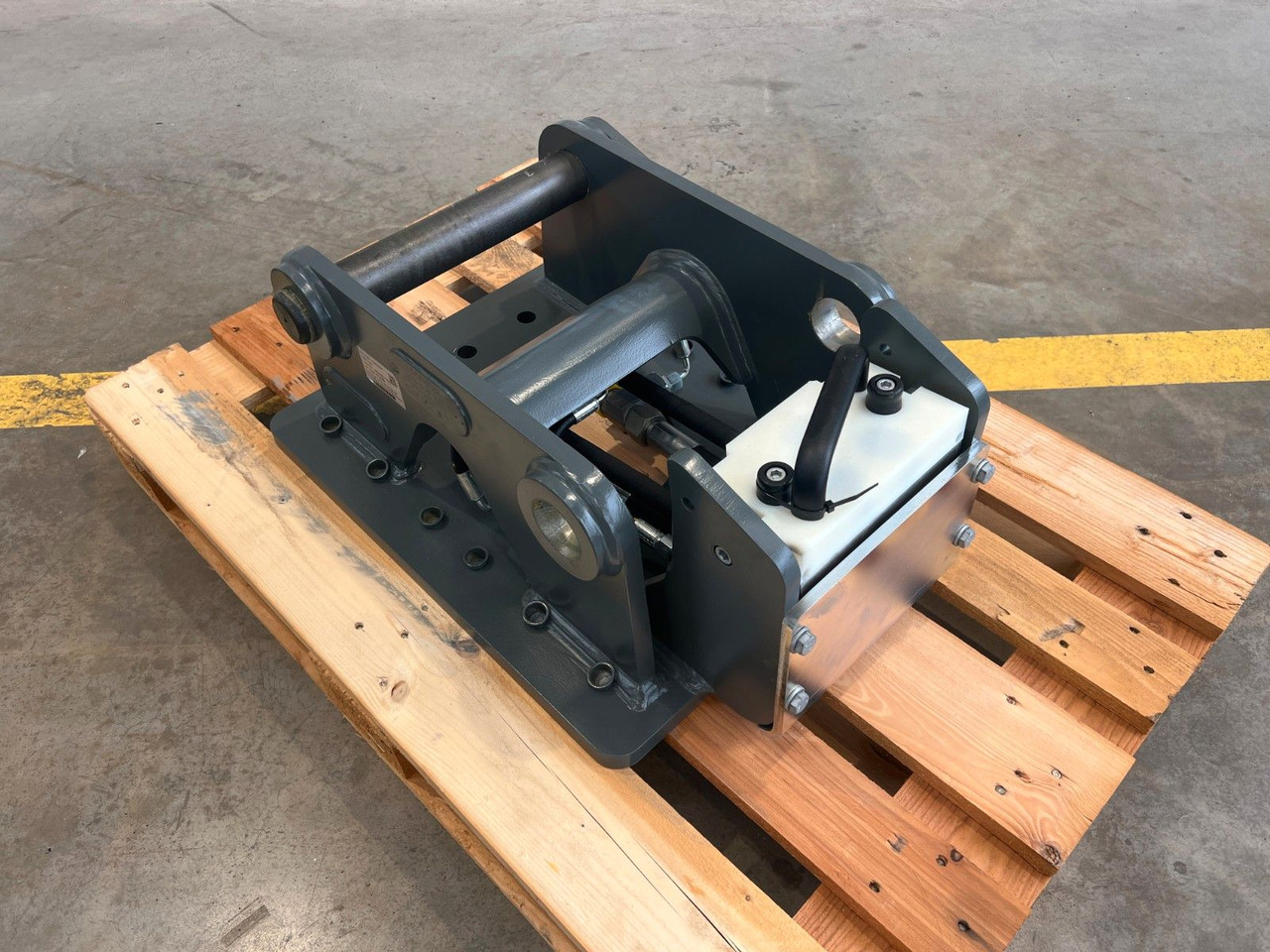 Liebherr Likufix SW33 Adapterplatte NEU lagernd - מצמד מהיר: תמונה 3 Liebherr Likufix SW33 Adapterplatte NEU lagernd - מצמד מהיר: תמונה 3