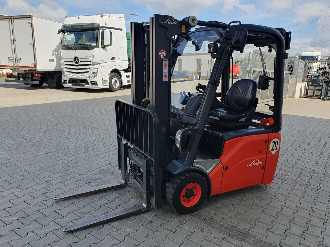 מלגזה חשמלית Linde E14 - 01 / 2024 / Duplex: 4.10m! / SS / nur 534h: תמונה 9