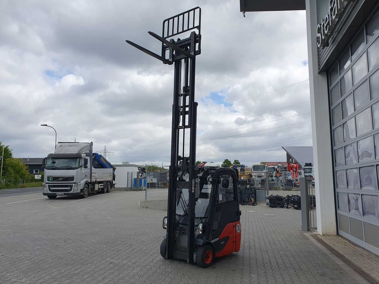 מלגזה חשמלית Linde E14 - 02 / Triplex: 4.00m! / SS / nur 2.119h!: תמונה 9