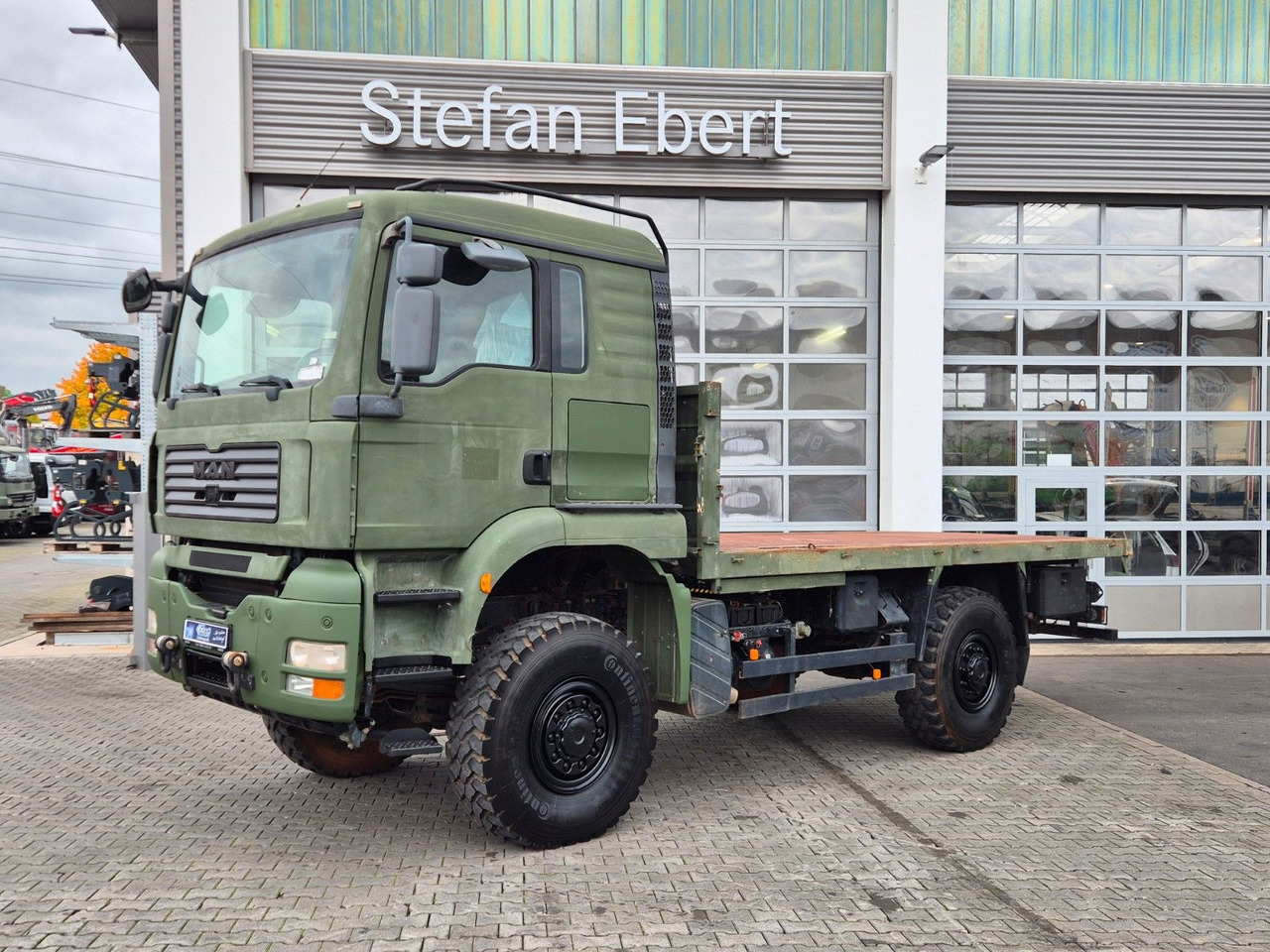 MAN TGA 18.360 4x4 BB Pritsche Single Bereifung - משאית צד נופל/ שטוחה: תמונה 3 MAN TGA 18.360 4x4 BB Pritsche Single Bereifung - משאית צד נופל/ שטוחה: תמונה 3