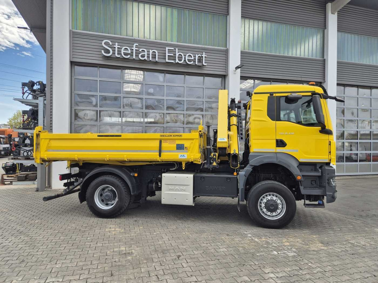 MAN TGS 18.430 4x4 BL Kran HMF 1130K-RCS Funk AHK - משאית מנוף: תמונה 5 MAN TGS 18.430 4x4 BL Kran HMF 1130K-RCS Funk AHK - משאית מנוף: תמונה 5
