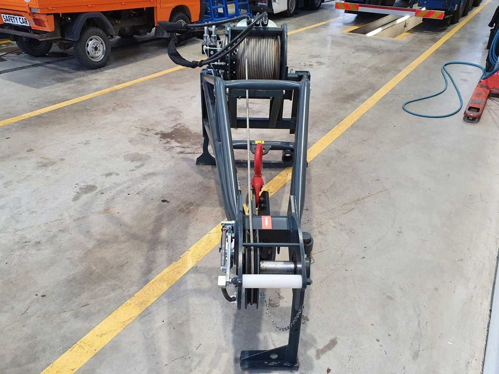 Magni Ausleger mit Seilwinde JW2000 / RTH / TH Magni Ausleger mit Seilwinde JW2000 / RTH / TH - כננת: תמונה 5 Magni Ausleger mit Seilwinde JW2000 / RTH / TH Magni Ausleger mit Seilwinde JW2000 / RTH / TH - כננת: תמונה 5