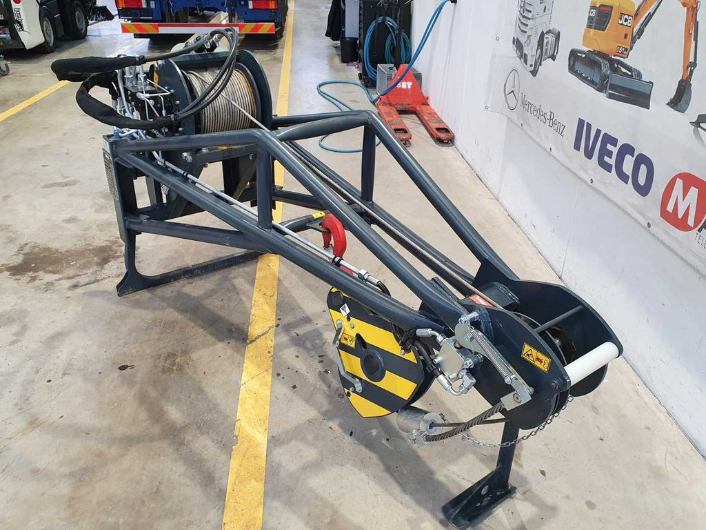 Magni Ausleger mit Seilwinde JW2000 / RTH / TH - כננת: תמונה 4 Magni Ausleger mit Seilwinde JW2000 / RTH / TH - כננת: תמונה 4