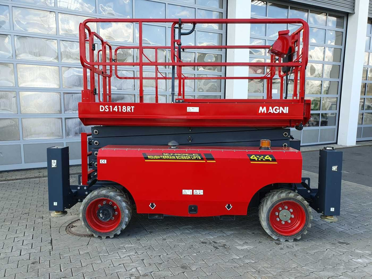 Magni DS1418RT / 2023 / 14,3m / nur 88h! - פלטפורמה אווירית מותקנת על משאית: תמונה 2 Magni DS1418RT / 2023 / 14,3m / nur 88h! - פלטפורמה אווירית מותקנת על משאית: תמונה 2