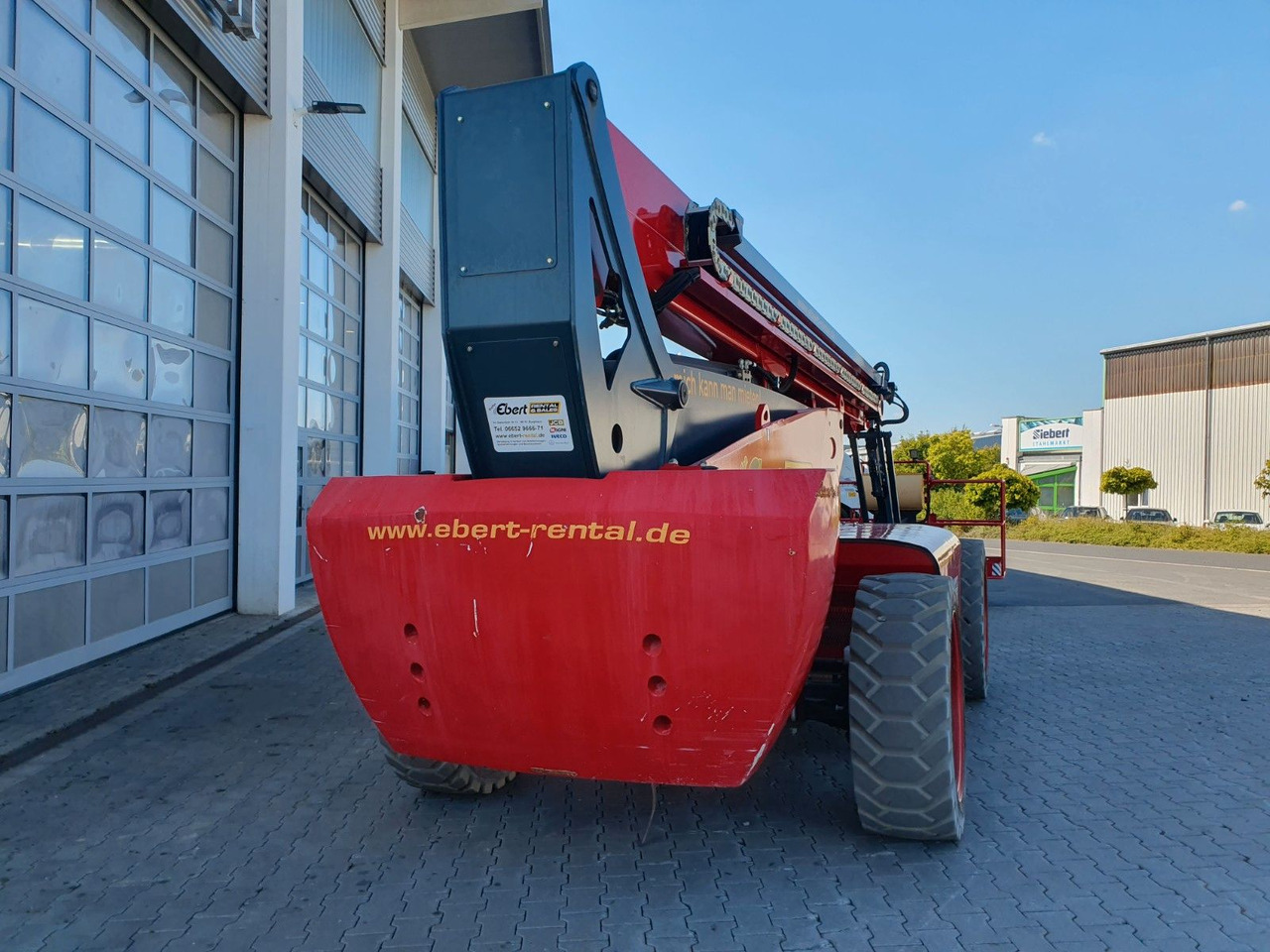 Magni DTB 24 RT 4x4 / 24,8m / 454kg / nur 1.250h - פלטפורמה אווירית מותקנת על משאית: תמונה 5 Magni DTB 24 RT 4x4 / 24,8m / 454kg / nur 1.250h - פלטפורמה אווירית מותקנת על משאית: תמונה 5