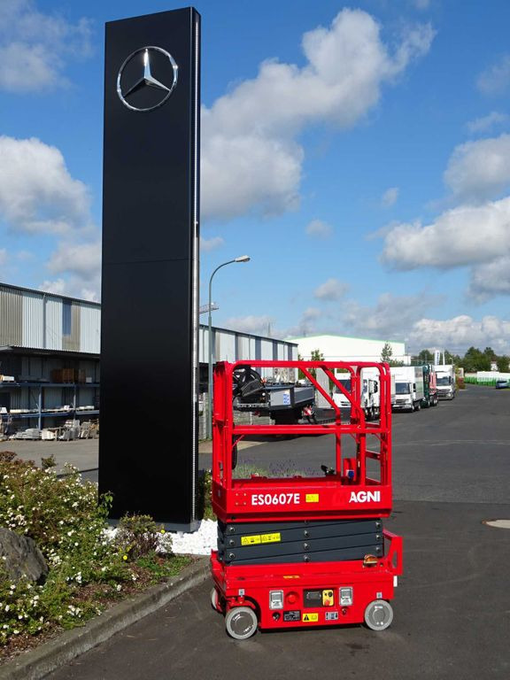 Magni ES0607E Scherenbühne // 5.6m Arbeitshöhe Magni ES0607E Scherenbühne // 5.6m Arbeitshöhe - מעלית מספריים: תמונה 2 Magni ES0607E Scherenbühne // 5.6m Arbeitshöhe Magni ES0607E Scherenbühne // 5.6m Arbeitshöhe - מעלית מספריים: תמונה 2