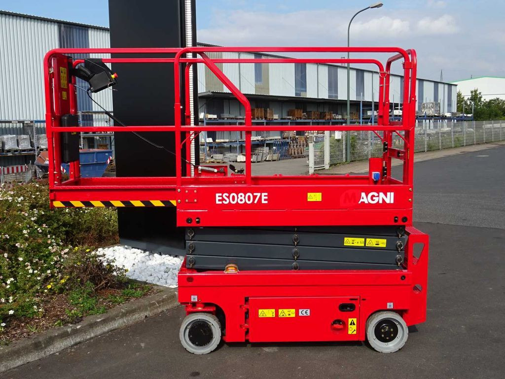 Magni ES0807E Scherenbühne // 7.8m Arbeitshöhe - מעלית מספריים: תמונה 2 Magni ES0807E Scherenbühne // 7.8m Arbeitshöhe - מעלית מספריים: תמונה 2