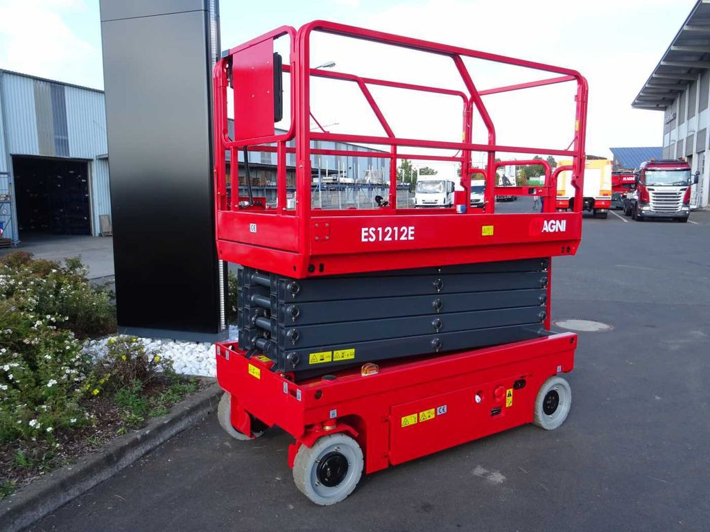 Magni ES1212E Scherenbühne // 12m Arbeitshöhe - מעלית מספריים: תמונה 1 Magni ES1212E Scherenbühne // 12m Arbeitshöhe - מעלית מספריים: תמונה 1