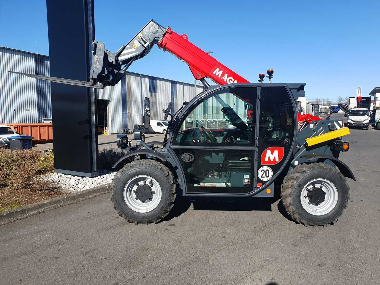 Magni TH 3.6-D5/D / 3to - 5,8m / 75PS - מפעיל טלסקופי: תמונה 3 Magni TH 3.6-D5/D / 3to - 5,8m / 75PS - מפעיל טלסקופי: תמונה 3