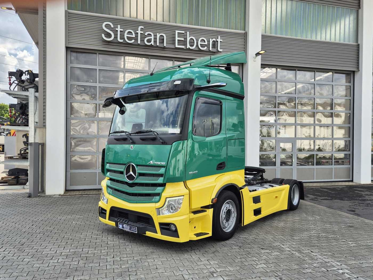 Mercedes-Benz Actros 1840 LSnRL Retarder Hubsattelplatte Xenon - יחידת טרקטור: תמונה 1 Mercedes-Benz Actros 1840 LSnRL Retarder Hubsattelplatte Xenon - יחידת טרקטור: תמונה 1