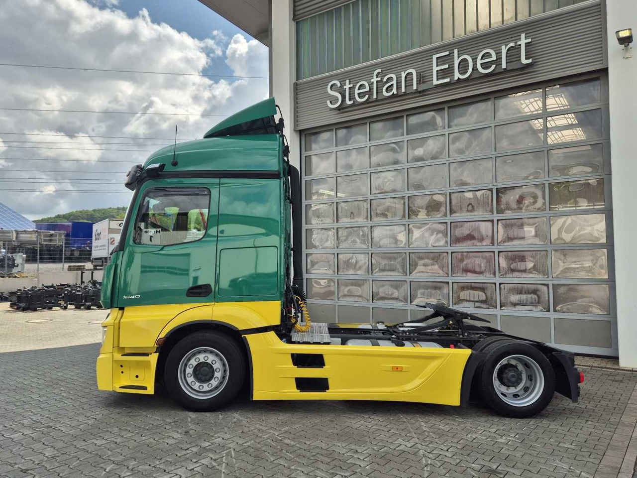 Mercedes-Benz Actros 1840 LSnRL Retarder Hubsattelplatte Xenon - יחידת טרקטור: תמונה 5 Mercedes-Benz Actros 1840 LSnRL Retarder Hubsattelplatte Xenon - יחידת טרקטור: תמונה 5