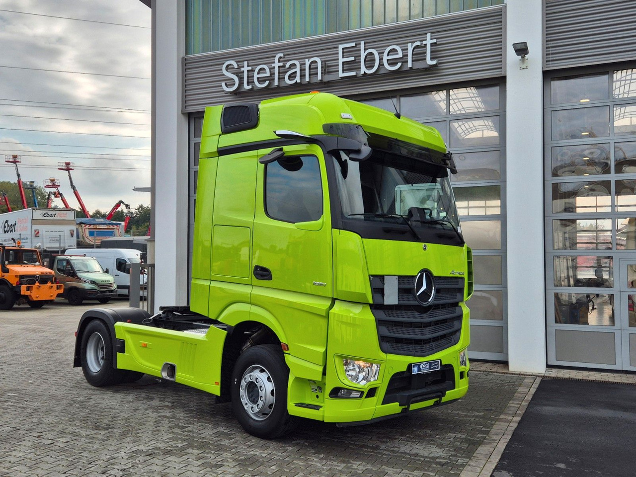 Mercedes-Benz Actros 1851 LS Öl-Retarder Standklima Mirror Big - יחידת טרקטור: תמונה 4 Mercedes-Benz Actros 1851 LS Öl-Retarder Standklima Mirror Big - יחידת טרקטור: תמונה 4