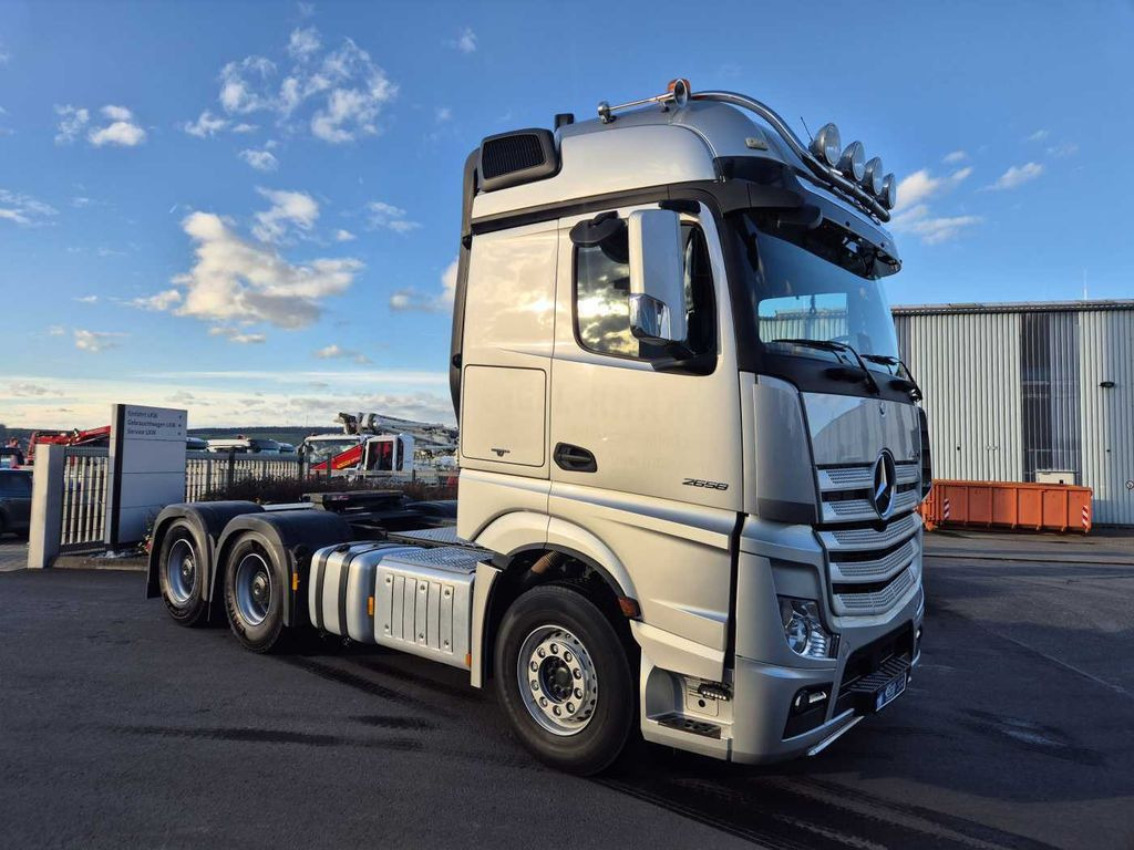Mercedes-Benz Actros 2658 LS 6x4 Turbo Retarder 120t BigSpace - יחידת טרקטור: תמונה 4 Mercedes-Benz Actros 2658 LS 6x4 Turbo Retarder 120t BigSpace - יחידת טרקטור: תמונה 4