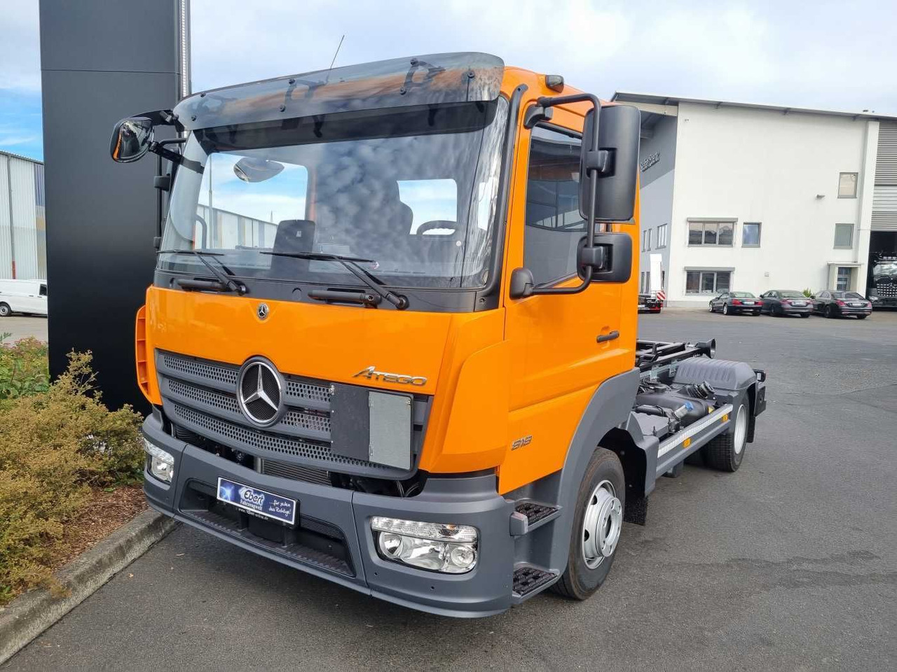 Mercedes-Benz Atego 818 K 4x2 HIAB XR5S3650 AHK Klima - משאית הרמת וו: תמונה 2 Mercedes-Benz Atego 818 K 4x2 HIAB XR5S3650 AHK Klima - משאית הרמת וו: תמונה 2