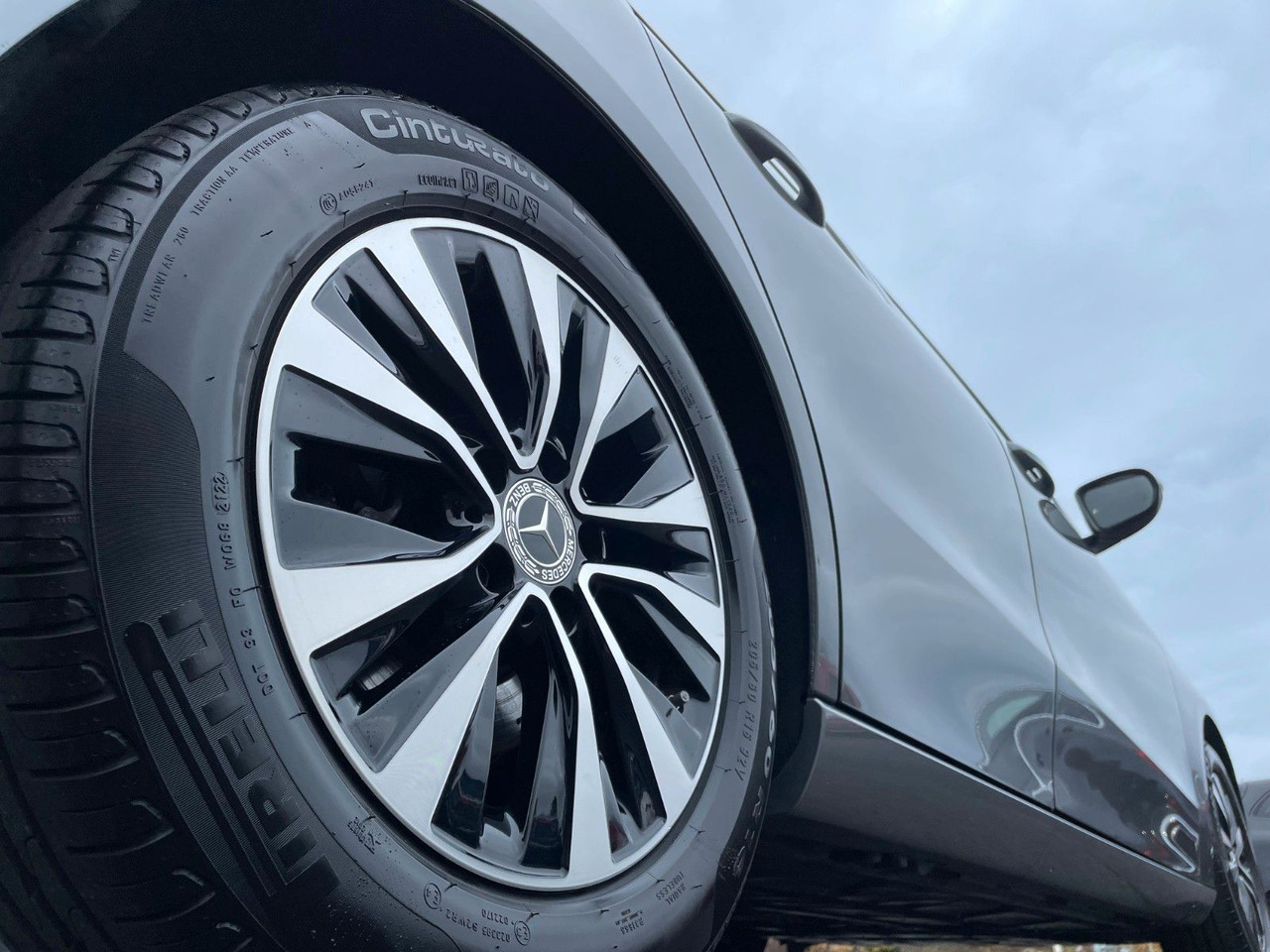 Mercedes-Benz B 200 d R-Kamera+AHK+DISTR+LED+Carplay+DAB - כלי רכב מסחרי לנוסעים: תמונה 5 Mercedes-Benz B 200 d R-Kamera+AHK+DISTR+LED+Carplay+DAB - כלי רכב מסחרי לנוסעים: תמונה 5