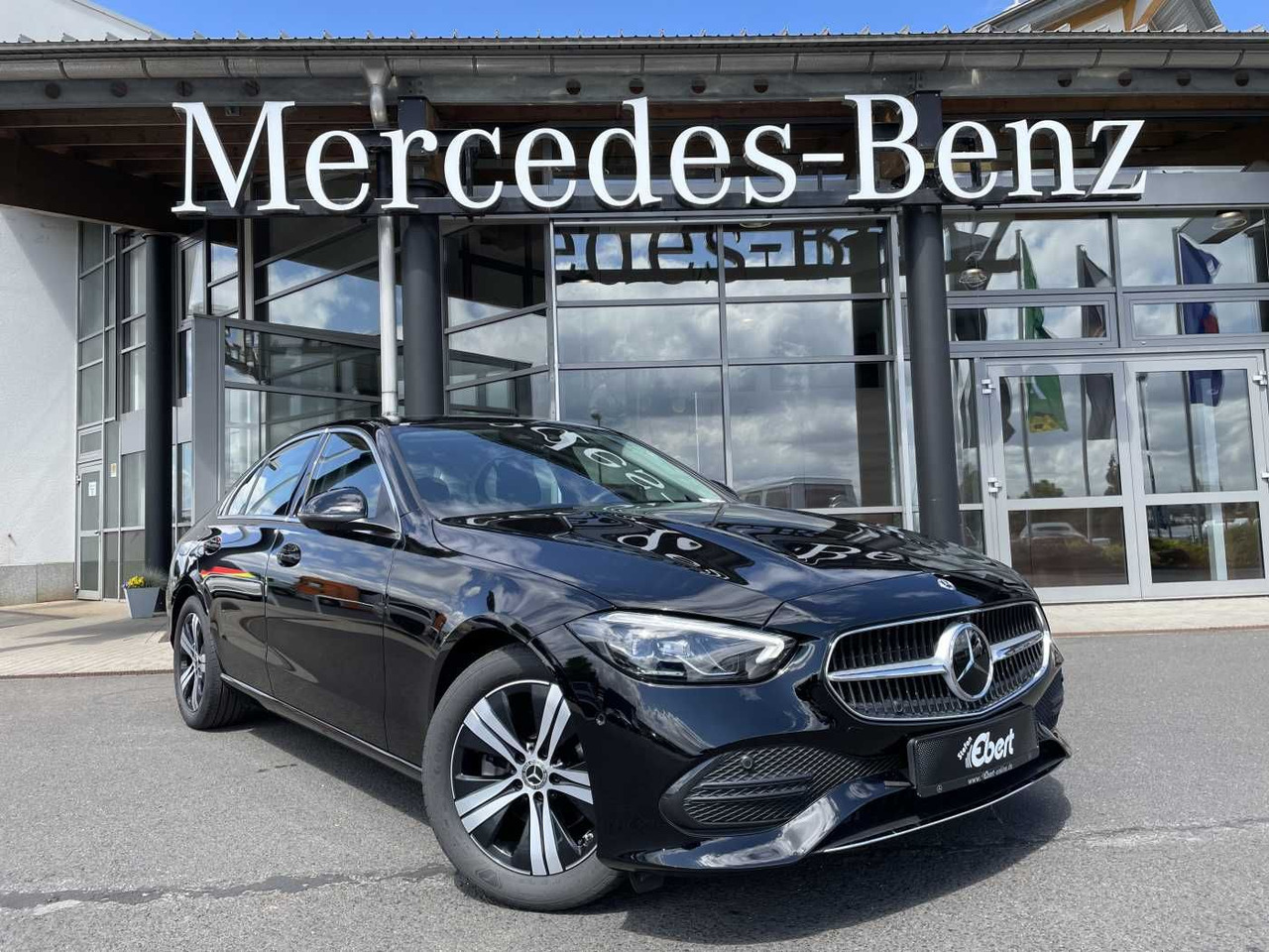 Mercedes-Benz C 180 9G Avantgarde Memory+Distr+ 360°+Keyless+L - סדאן: תמונה 1 Mercedes-Benz C 180 9G Avantgarde Memory+Distr+ 360°+Keyless+L - סדאן: תמונה 1