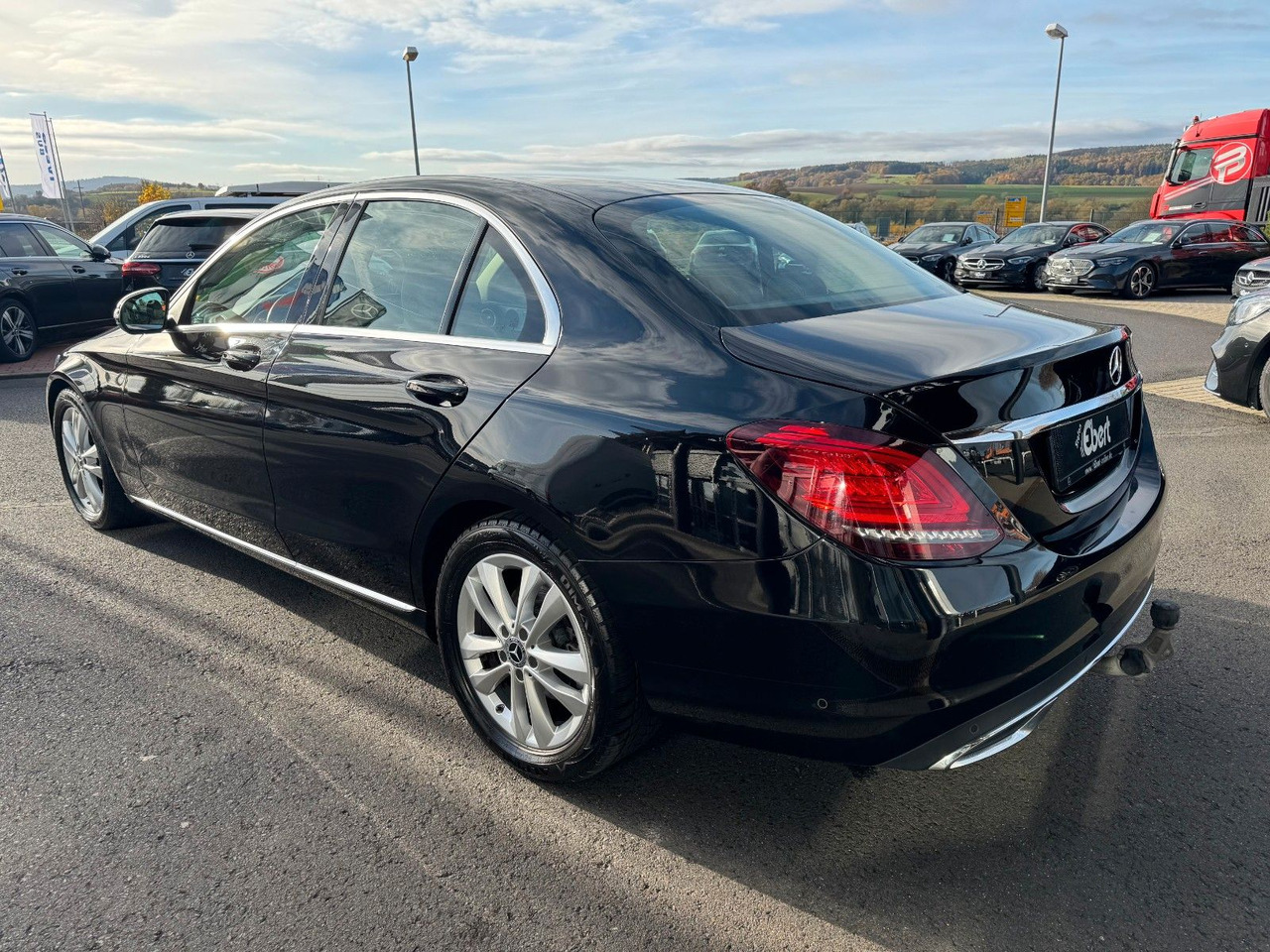 Mercedes-Benz C 200 C Limousine+Avantgarde+AHK+RFK+TotW - סדאן: תמונה 3 Mercedes-Benz C 200 C Limousine+Avantgarde+AHK+RFK+TotW - סדאן: תמונה 3