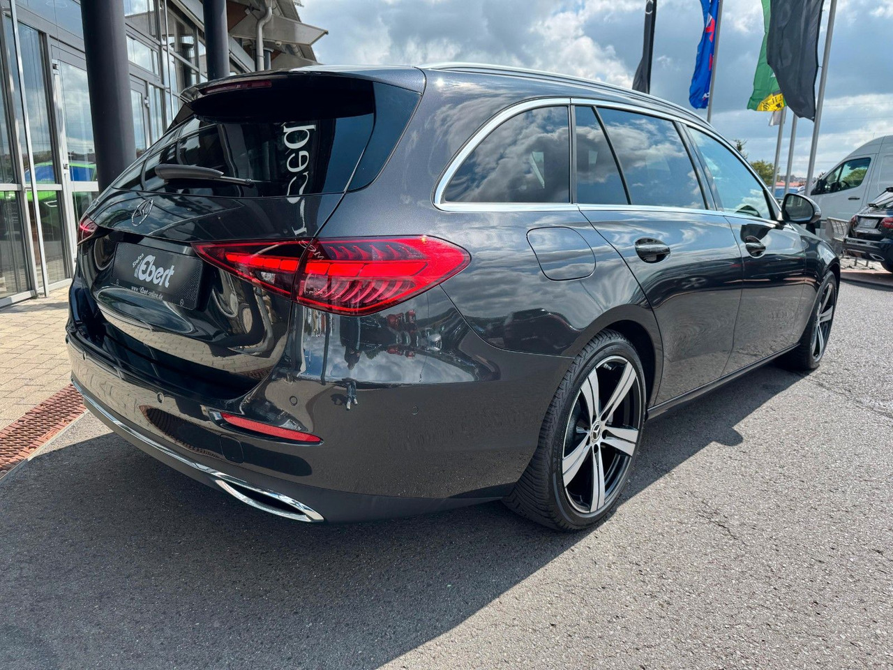 Mercedes-Benz C 200d T Avantgarde AHK+RFK+Memory+TotW - רכב סטיישן: תמונה 4 Mercedes-Benz C 200d T Avantgarde AHK+RFK+Memory+TotW - רכב סטיישן: תמונה 4