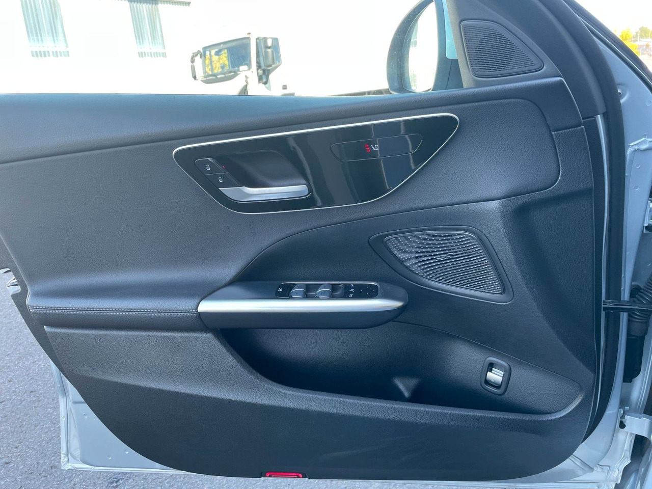 הַחכָּרָה  Mercedes-Benz C 220 d AVANTGARDE R-Kamera+Carplay+TotW+Ambient Mercedes-Benz C 220 d AVANTGARDE R-Kamera+Carplay+TotW+Ambient: תמונה 13