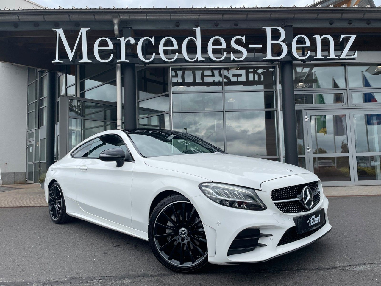Mercedes-Benz C 220 d Coupe AMG+Pano+R-Kamera+Night+Carplay - מכונית: תמונה 1 Mercedes-Benz C 220 d Coupe AMG+Pano+R-Kamera+Night+Carplay - מכונית: תמונה 1